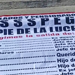 Jubilados protestan en Chilpancingo por adeudo de enero