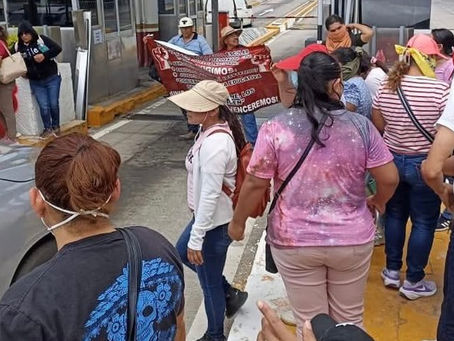 Maestros de la CETEG toman caseta de Palo Blanco