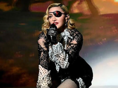 Madonna arranca en Londres su gira mundial con éxitos de cuatro décadas