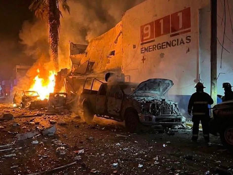 Atribuyen al CJNG ataque con coche bomba contra policía en Zacatecas
