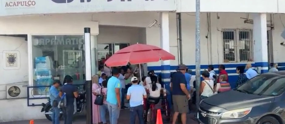 Protestan en CAPAMA por falta de agua y drenaje en colonias de Acapulco