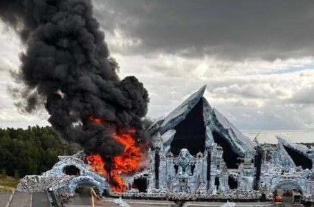 Incendio afecta escenario principal de Tomorrowland a dos días del inicio del festival