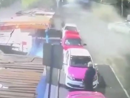 Atropellamiento masivo deja cuatro personas muertas en Zaragoza y Churubusco