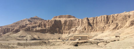 Lezing Maarten Praet: Een oud-Egyptische blokkendoos. Reliëf fragmenten uit de dodentempel van Mentu