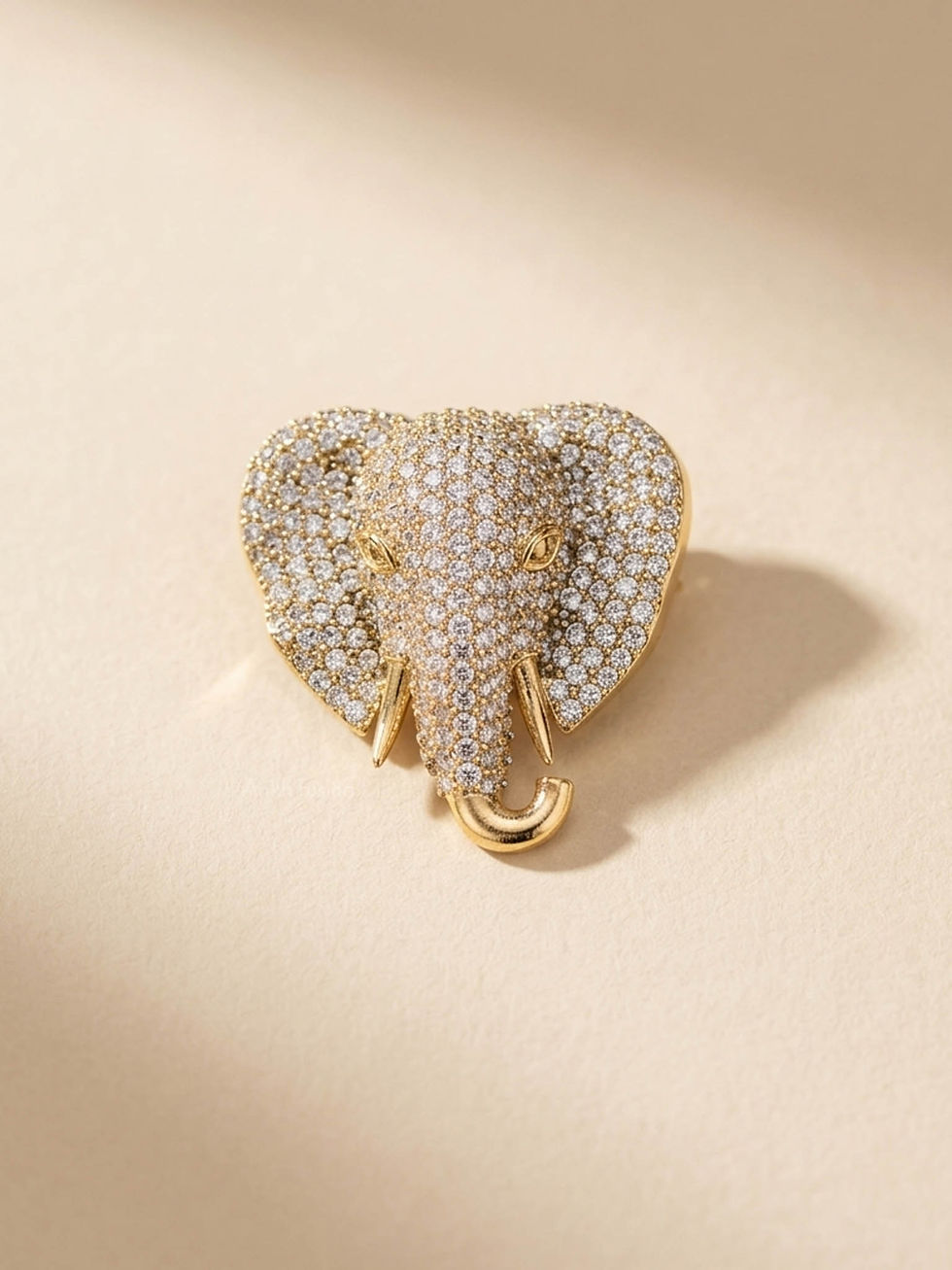 Thumbnail: Brooch