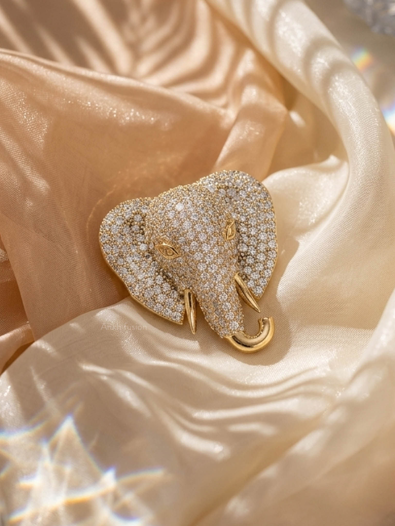 Brooch