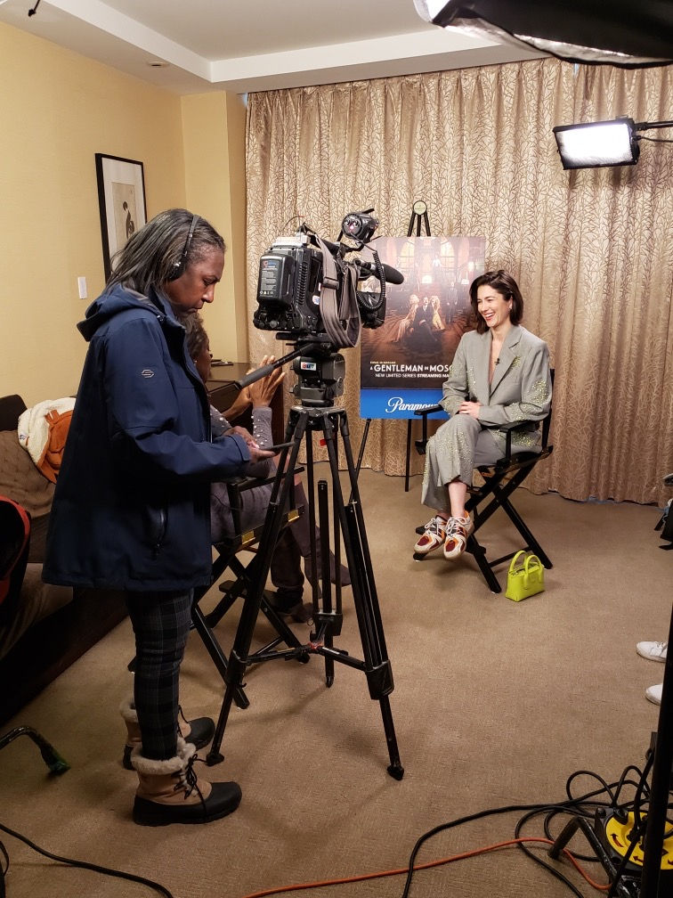 Behind the scenes with Mary Elizabeth Winstead for the Gentleman in Moscow junket