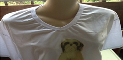 CAMISETA BRANCA COM FOTO DE CACHORRO SHITZU GG (2)