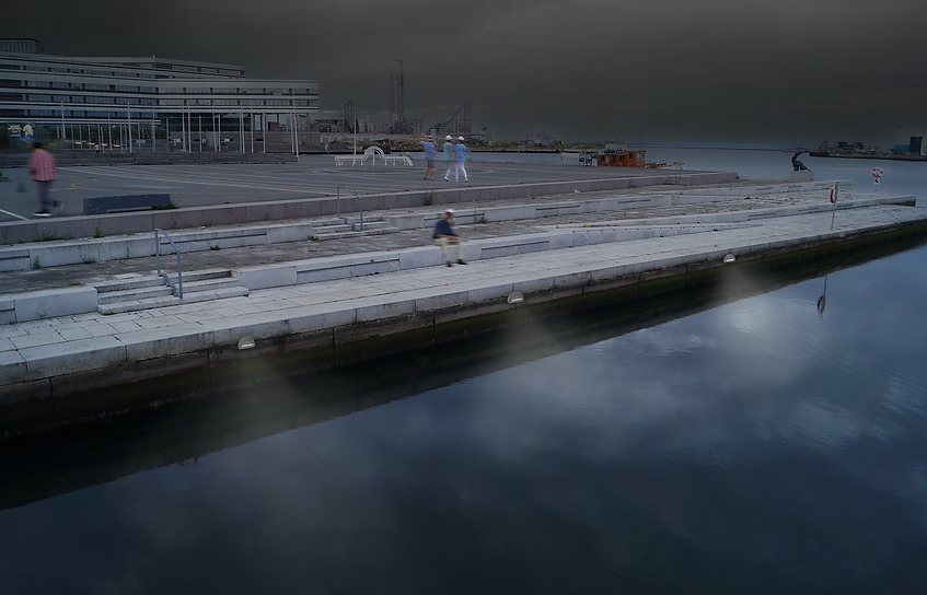 Gople Safety Lamp in its intended setting: an urban waterside environment - Sarah Vestergaard Eriksen