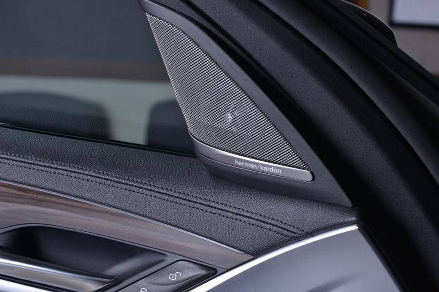 Küçük resim: G30 HARMAN KARDON KAPI İÇ HOPARLÖR KAPAĞI - ORJİNAL - TEK FİYATI -