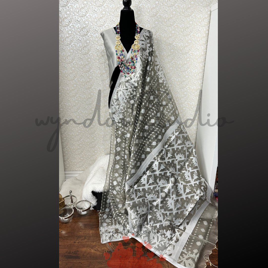Muslin Silk Jamdani Saree