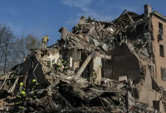 Dneprdə zərər görmüş yaşayış binası