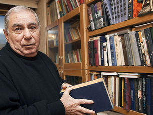 Stripped of national honours, Azerbaijani writer wins EBRD Literature Prize