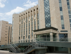 Doktor Asif Nəsirliin ölümü Azərbaycandakı xərçəng müalicəsi sisteminin nə dərəcədə pis olduğunu göstərən kədərli bir hadisədir