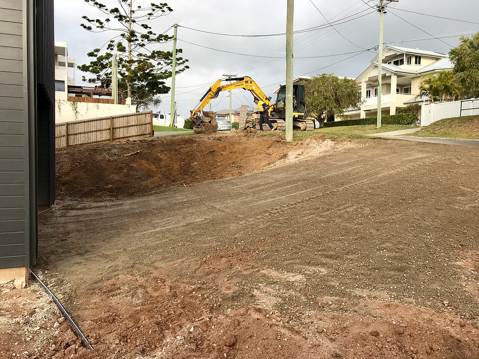 Driveway Earthwors 1.jpeg