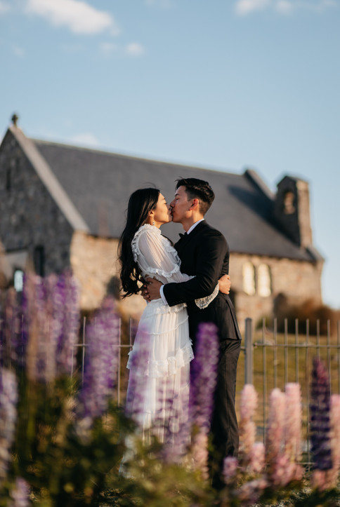Lake Tekapo pre-wedding lupin photo shoot