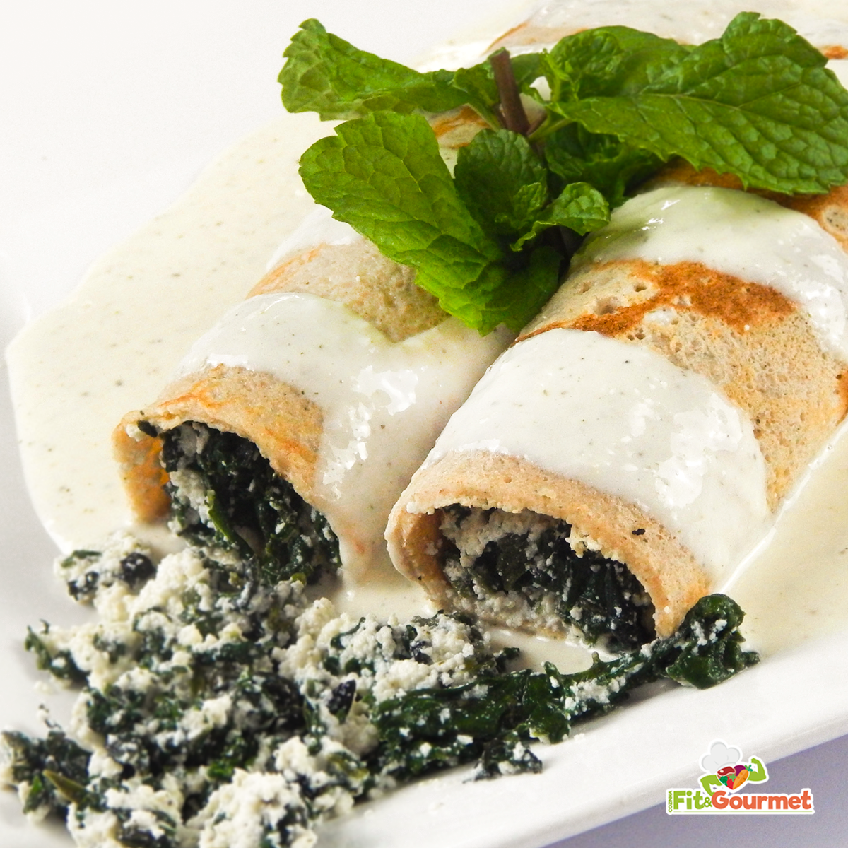 Panquecas Integrais de espinafre com ricota ao molho branco