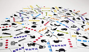 Thumbnail: Anomia Kids - Children's Card Game