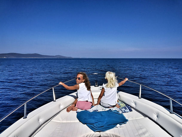 private boat tours from zadar