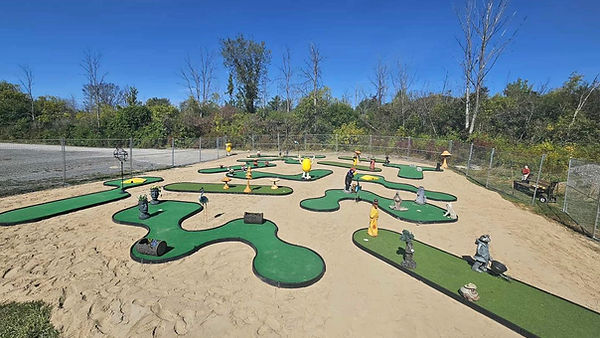 mini putt.jpg
