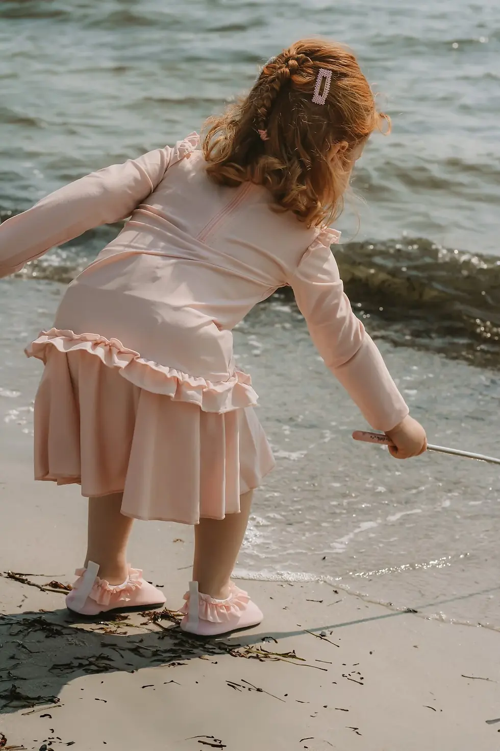 Thumbnail: Vanilla Copenhagen Anti-slip Ruffle Swim Shoes - English Rose