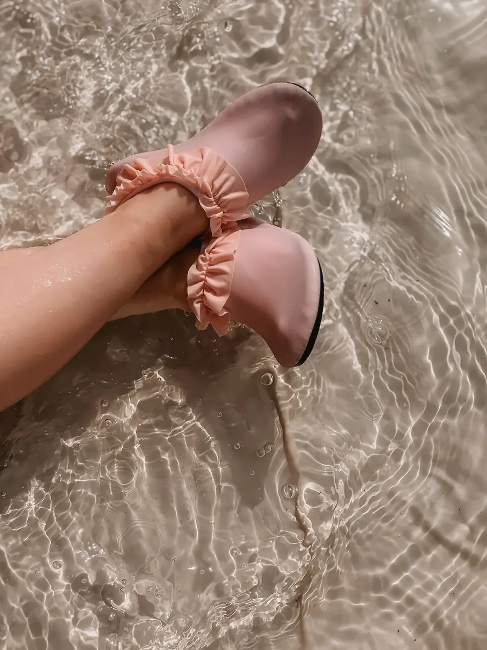 Thumbnail: Vanilla Copenhagen Anti-slip Ruffle Swim Shoes - English Rose
