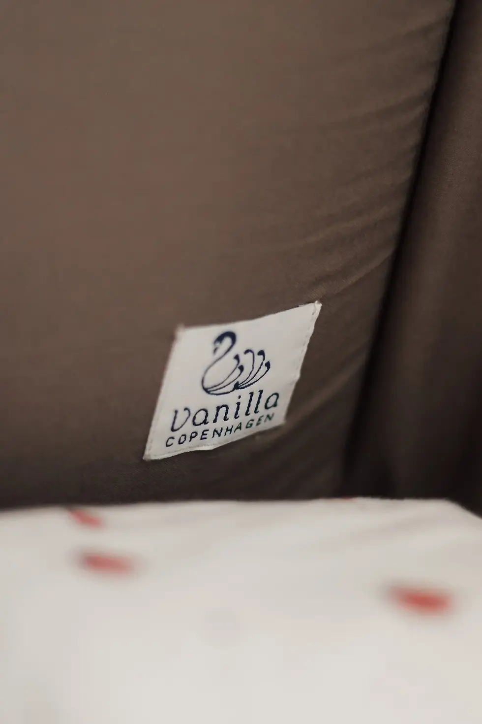 Thumbnail: Vanilla Copenhagen Bed Bumper Cot - Wood 