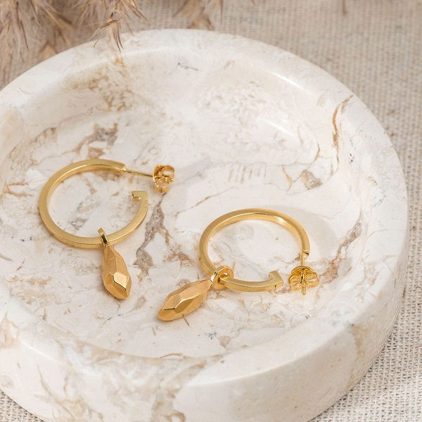 Thumbnail: Gold Small Nova Hoop Earrings