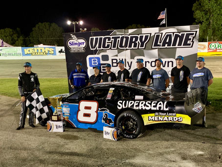 Kenseth wins 8th Slinger Nationals