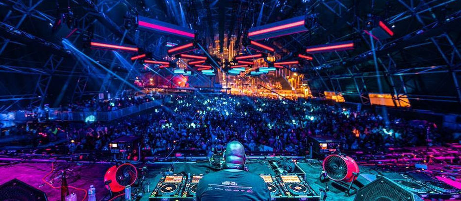 Carl Cox to debut brand-new 'Evolution' live show at Ultra 2025