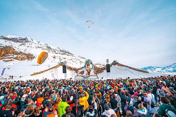BRIEFING×TOMORROWLAND C-3LINER Tomorrowland Winter 2024 lineup is here!