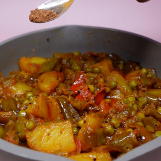 Gujarati ringan bateta nu shaak aubergine and potato pea curry vegan indian recipe