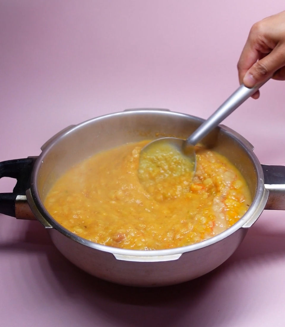 Gujarati daar daal lentil recipe