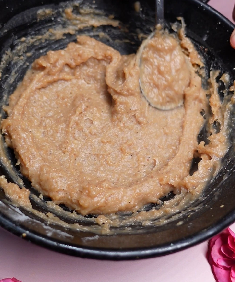 Gujarati Singoda Water chestnut Shiro Pudding Recipe