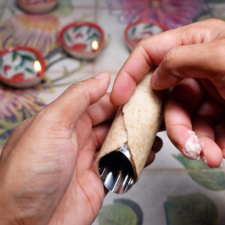 making bhungla cannoli pastry