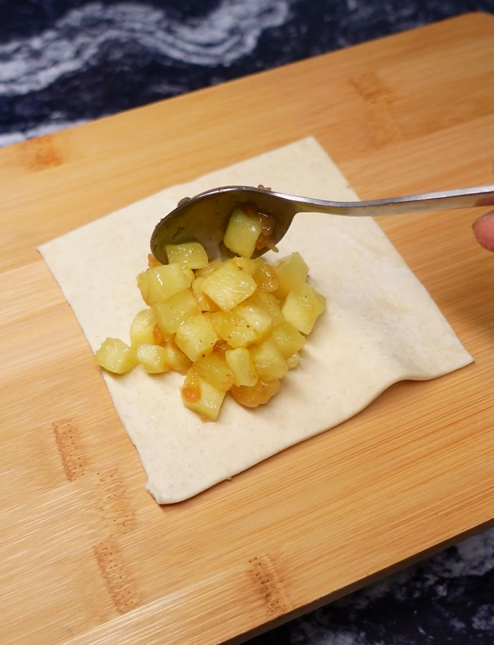 Spiced apple turnover recipe using chutney