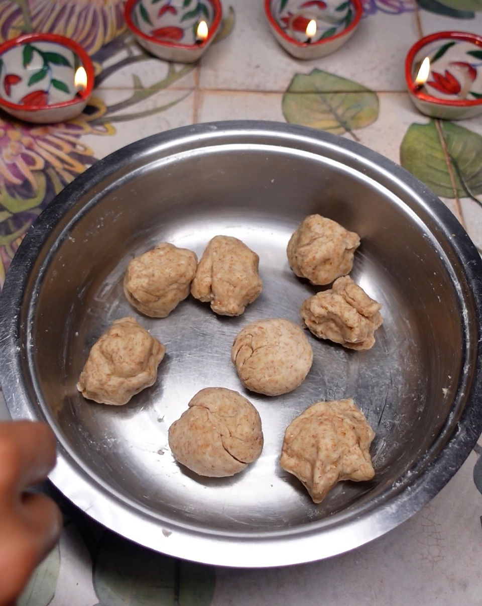 chaat papdi pastry dough