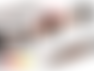 Ultra-Low-Loss High-Contrast Gratings Based Spoof Surface Plasmonic Waveguide