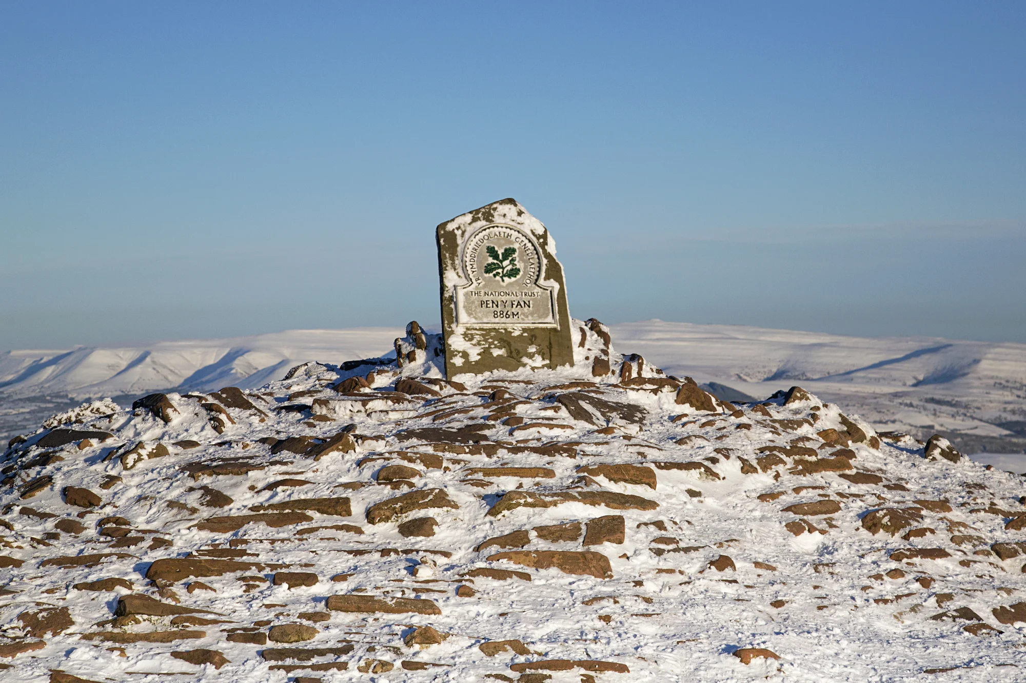 pen-y-fan-walk-winter.jpg.webp