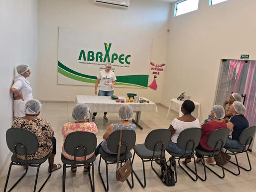 Jaboticabal – Atividade da Panelaterapia.