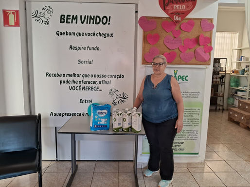 Ribeirão Preto – ABRAPEC realiza semanalmente a entrega de benefícios a pessoas em tratamento do câncer.