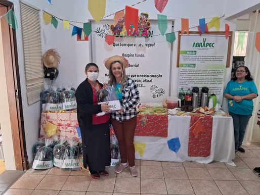 Ribeirão Preto – ABRAPEC realizou a entrega de kits de inverno para seus atendidos.