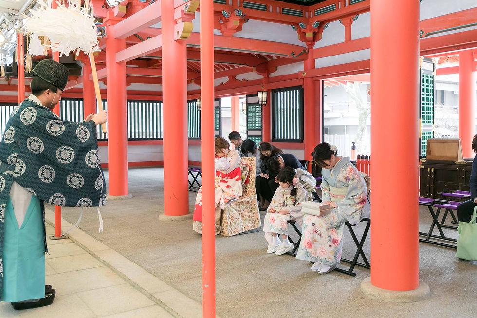 生田神社の桜の季節の七五三