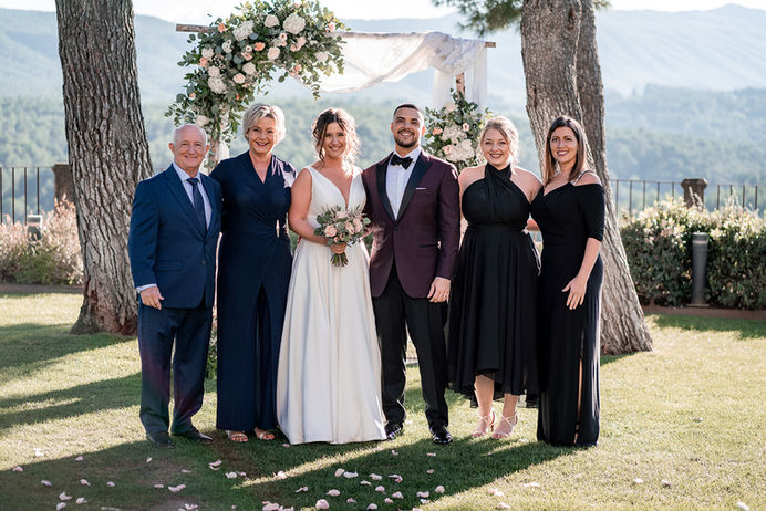 gruppenfoto im freien ins gegenlicht. die perfekt location für gruppenfotos in zürich