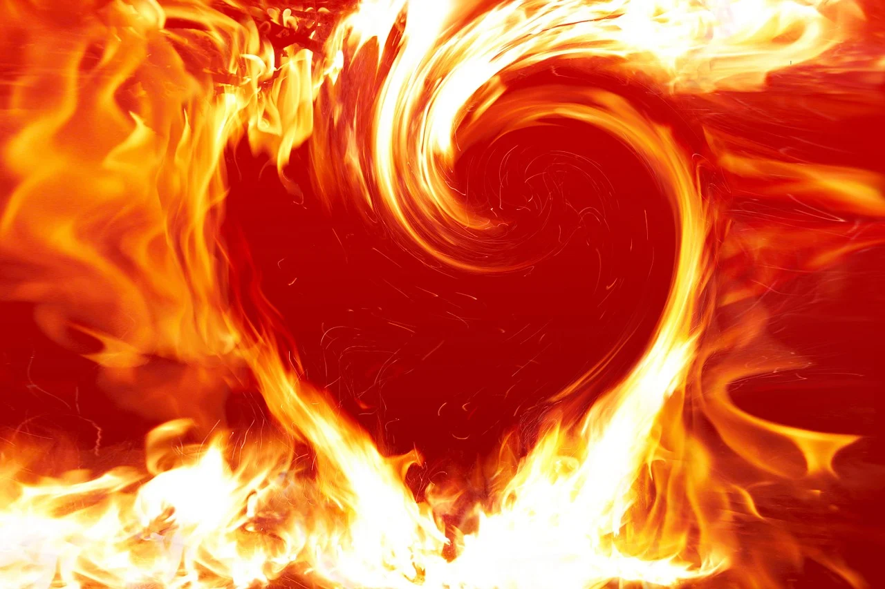 fire-heart-961194_1280.webp