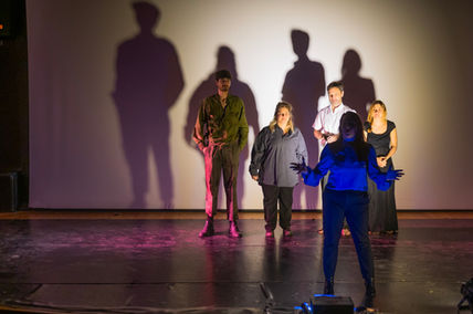 מקום של תקווה תמונות מהצגה