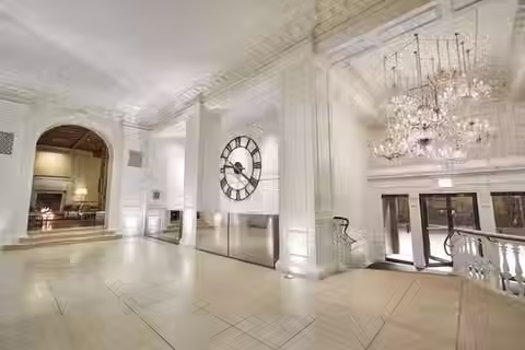 Ambassador Gold Coast Lobby