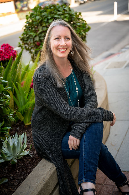 Tracey Lee Davis, ZingPop Social Media.jpg
