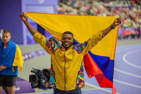 José Lemos: París y el oro soñado 
