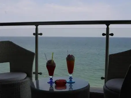 вид из балкона отеля дион в паралии катерини